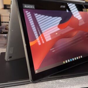 Acer Convertible Laptop - Black and Silver